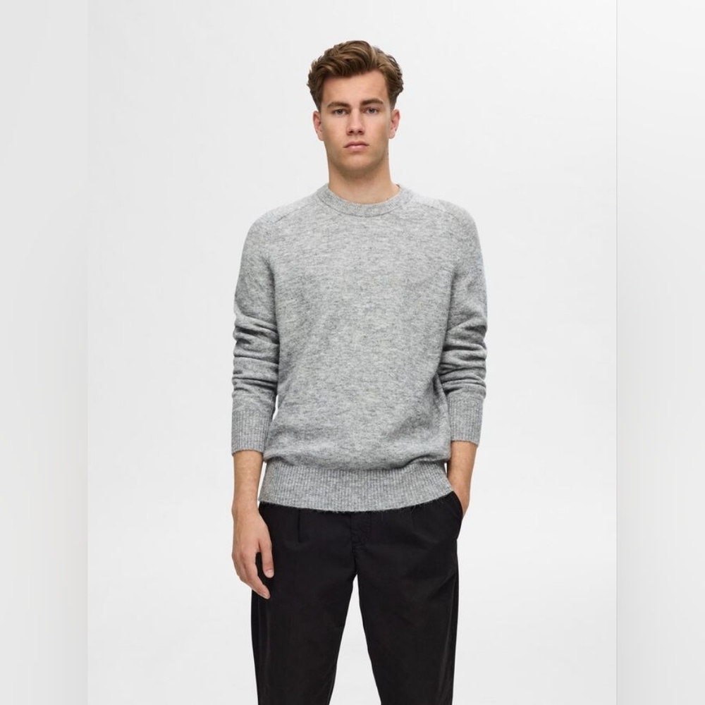 NWOT SELECTED [XL] LONG-SLEEVED  KNITTED JUMPER